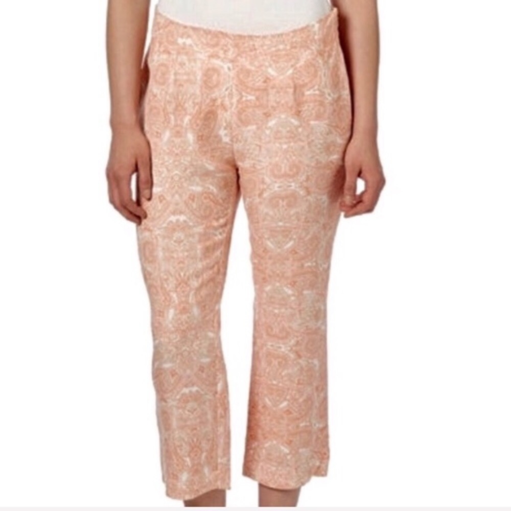 🍑ZULILY🍑SALMON PAISLEY CAPRI PANTS🍑